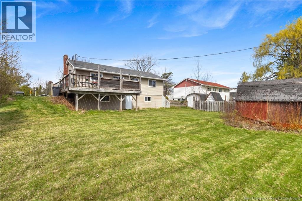 368 Canterbury Drive, Fredericton, New Brunswick  E3B 4L9 - Photo 40 - NB139825