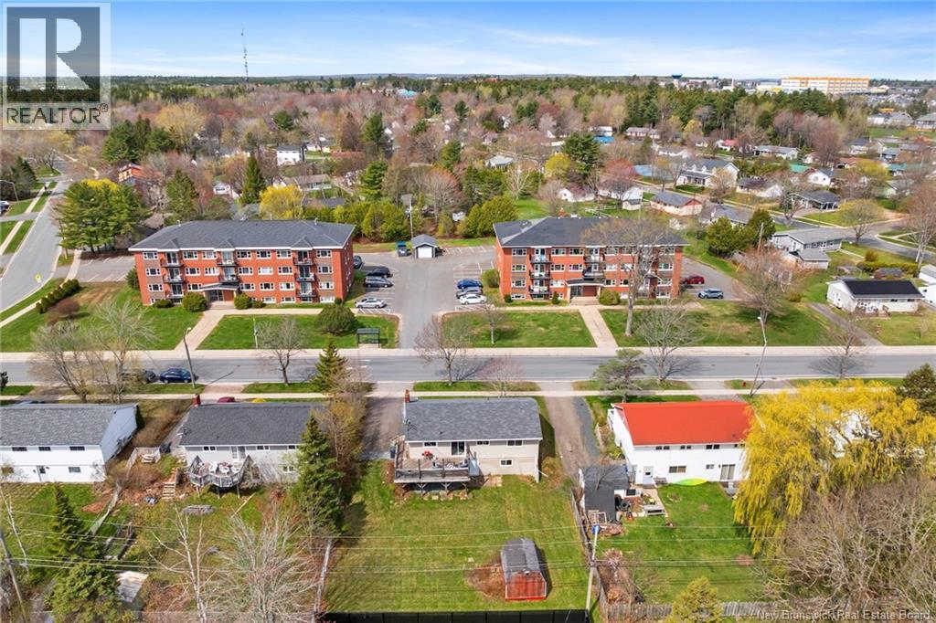 368 Canterbury Drive, Fredericton, New Brunswick  E3B 4L9 - Photo 45 - NB139825