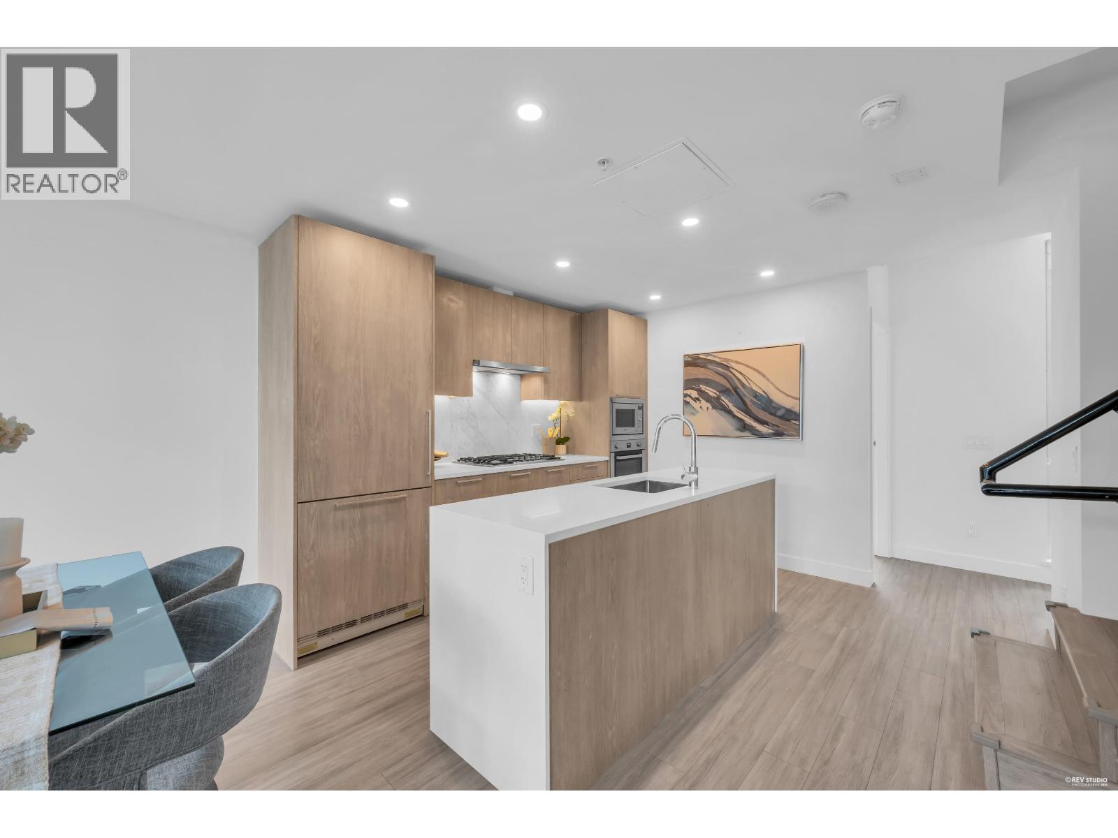 Th1 6398 Silver Avenue, Burnaby, British Columbia  V5H 0K7 - Photo 16 - R3125023
