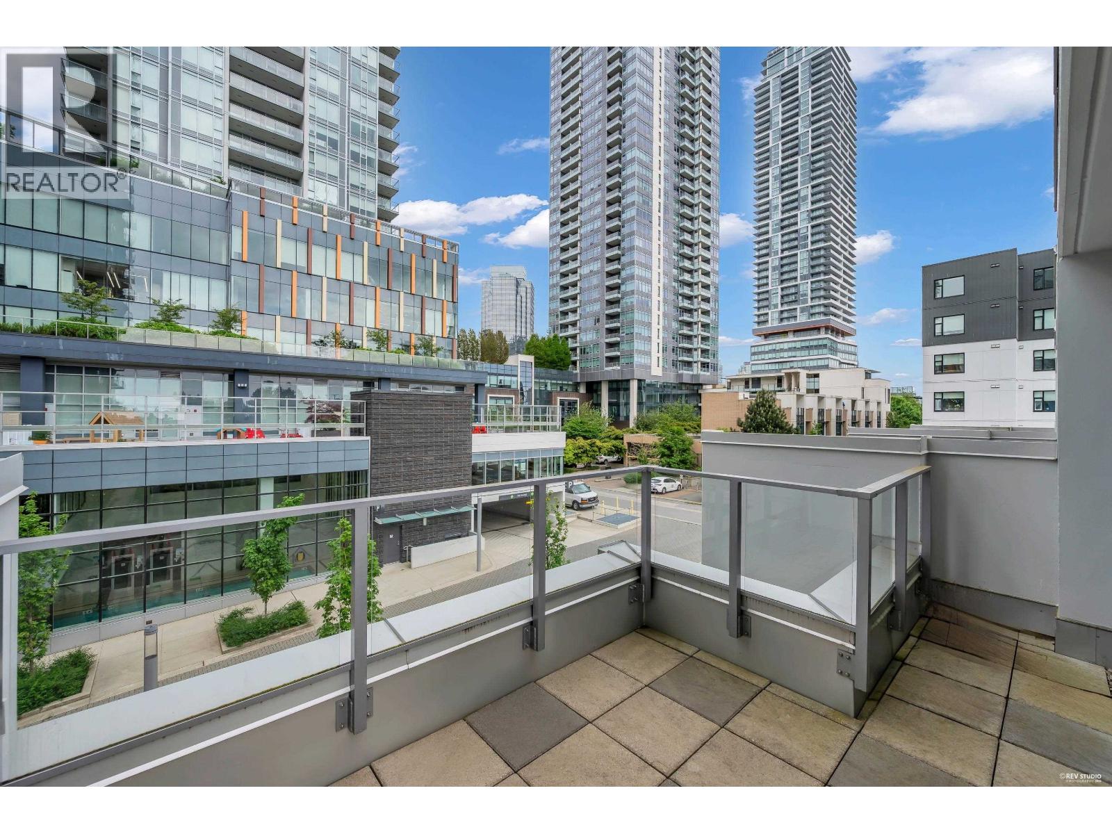Th1 6398 Silver Avenue, Burnaby, British Columbia  V5H 0K7 - Photo 36 - R3125023