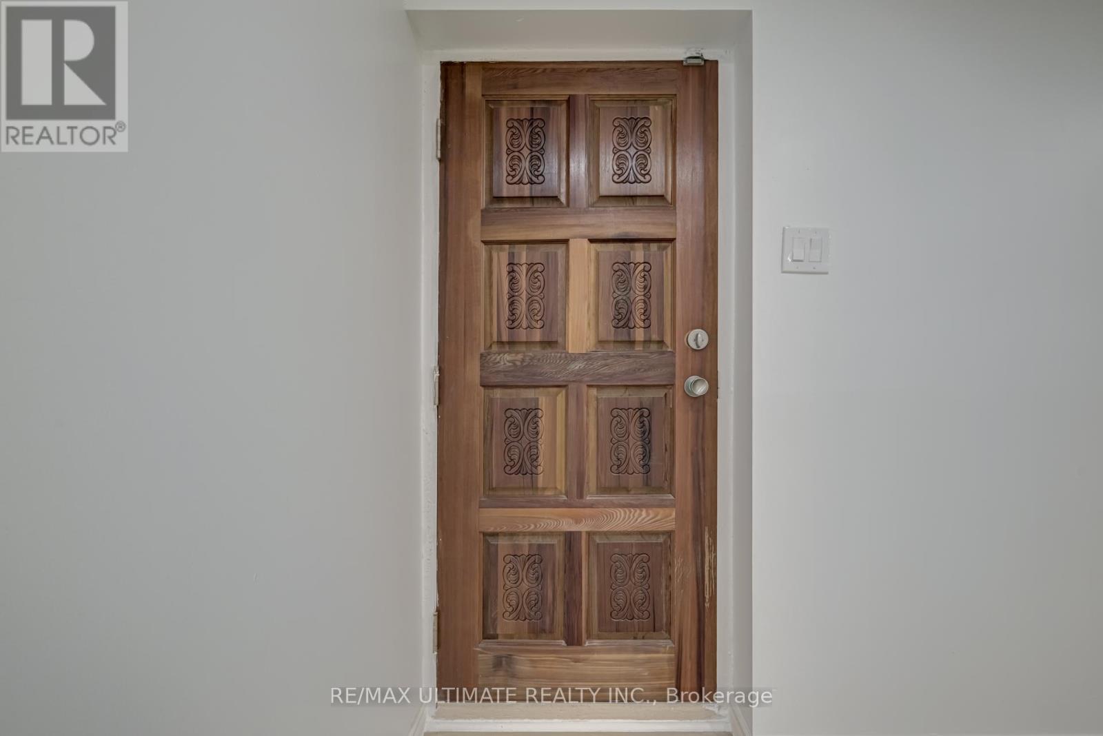 5 Bayswater Avenue, Richmond Hill, Ontario L4E 2L4 - Photo 8 - N12764308