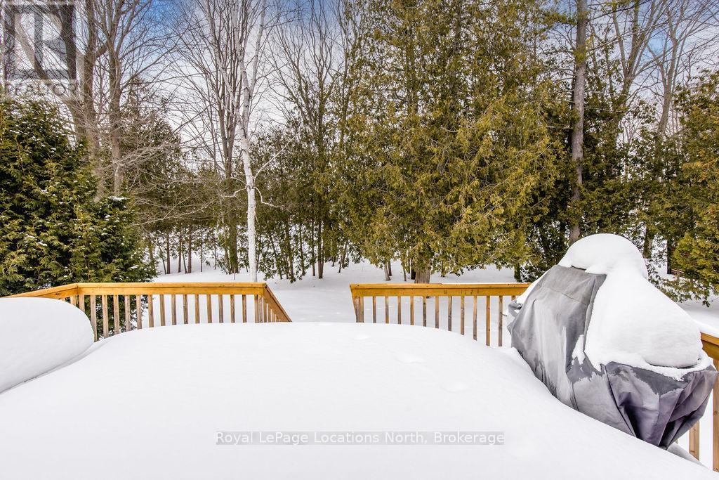 40 Fairway Crescent, Wasaga Beach, Ontario  L9Z 1B8 - Photo 22 - S12923984