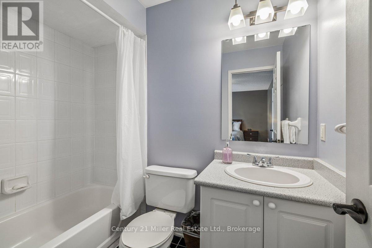 210 Littlewood Drive, Oakville, Ontario  L6H 6T6 - Photo 22 - W13149632