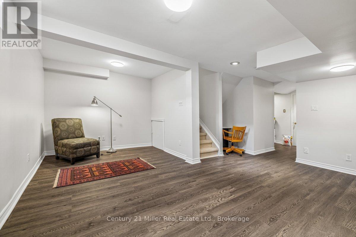 210 Littlewood Drive, Oakville, Ontario  L6H 6T6 - Photo 28 - W13149632