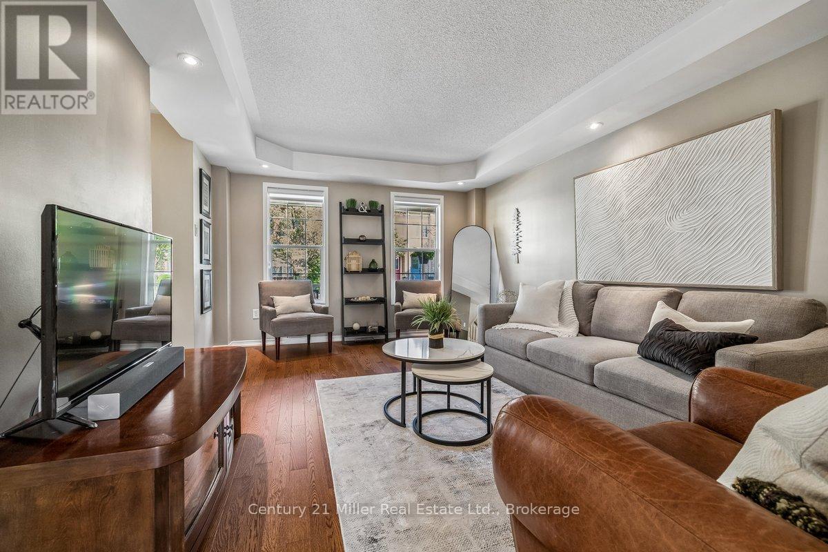 210 Littlewood Drive, Oakville, Ontario  L6H 6T6 - Photo 6 - W13149632