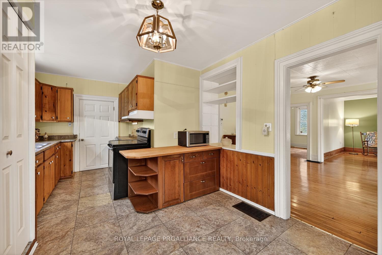9356 Addison Greenbush Road, Elizabethtown-Kitley, Ontario  K0E 1A0 - Photo 10 - X13149522