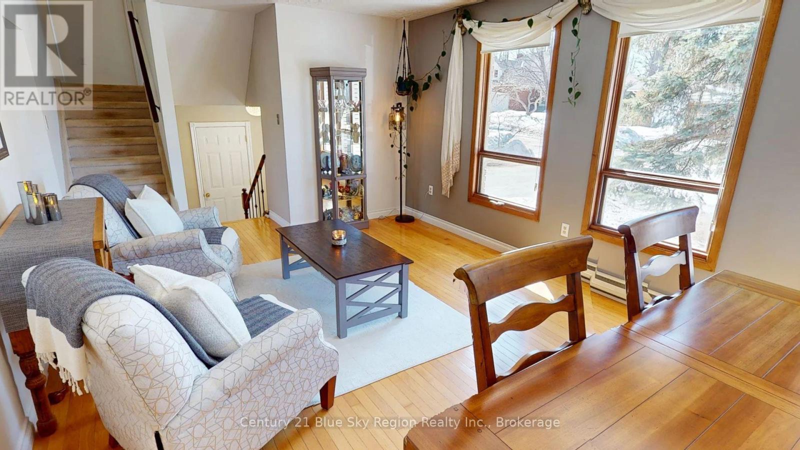 25 Carriage Crescent, North Bay, Ontario  P1C 1G5 - Photo 6 - X13149776