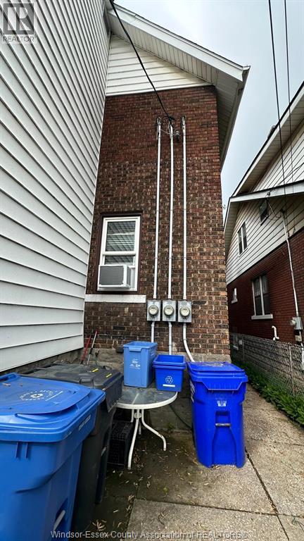 1550 Bruce Avenue, Windsor, Ontario  N9X 1X9 - Photo 2 - 26011611