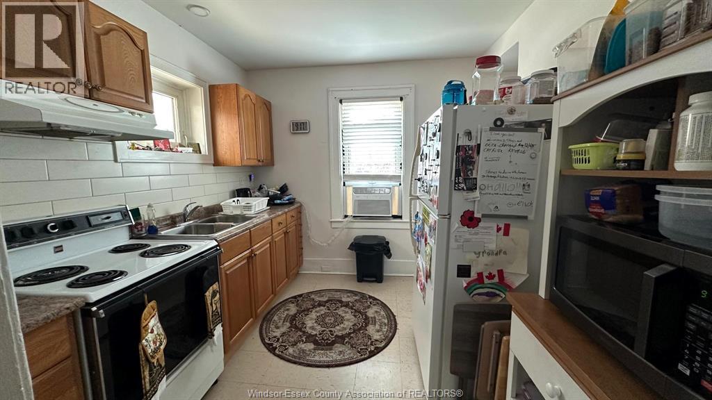 1550 Bruce Avenue, Windsor, Ontario  N9X 1X9 - Photo 14 - 26011611