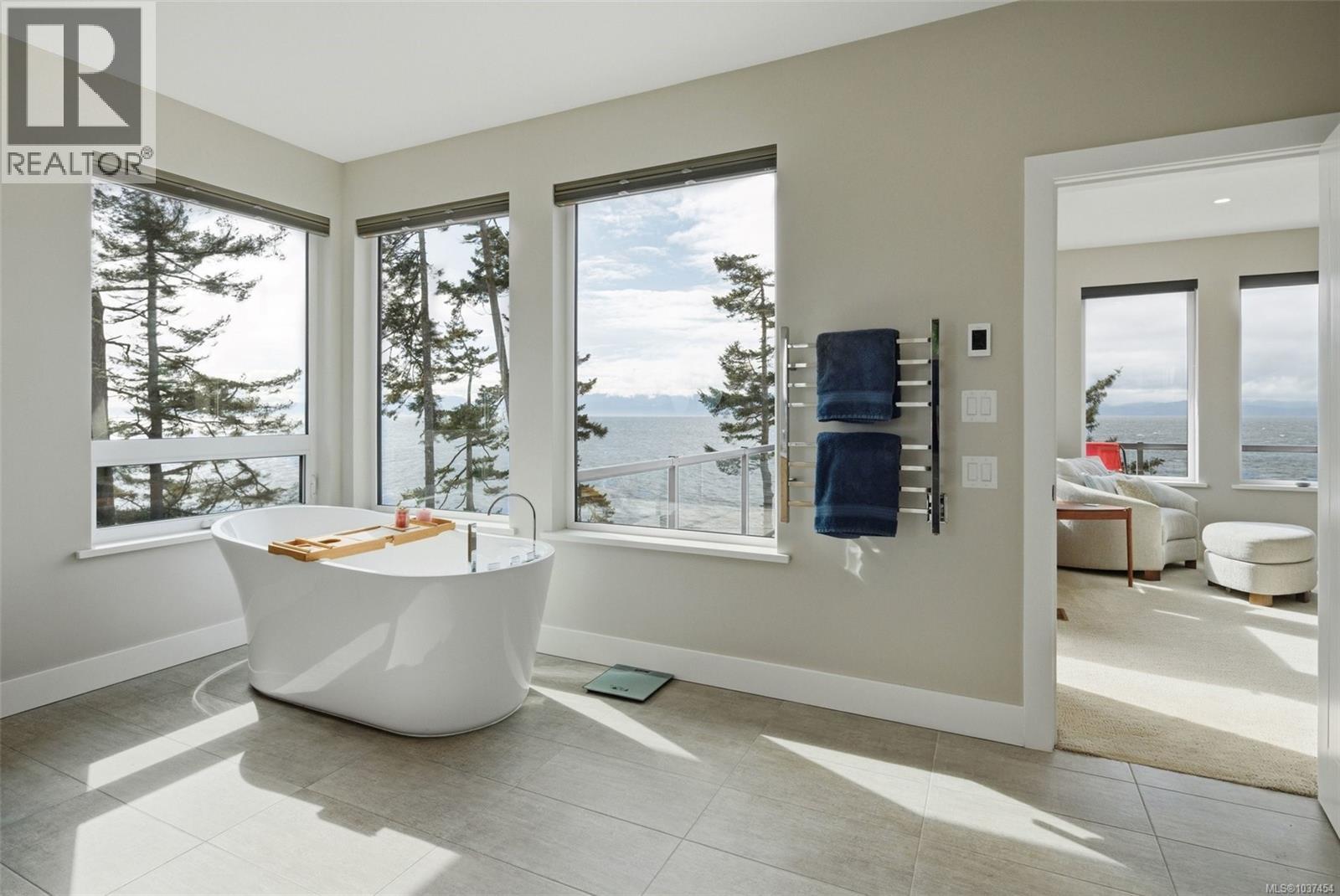 2480 Lighthouse Point Rd, Sooke, British Columbia  V9Z 1G7 - Photo 51 - 1037454