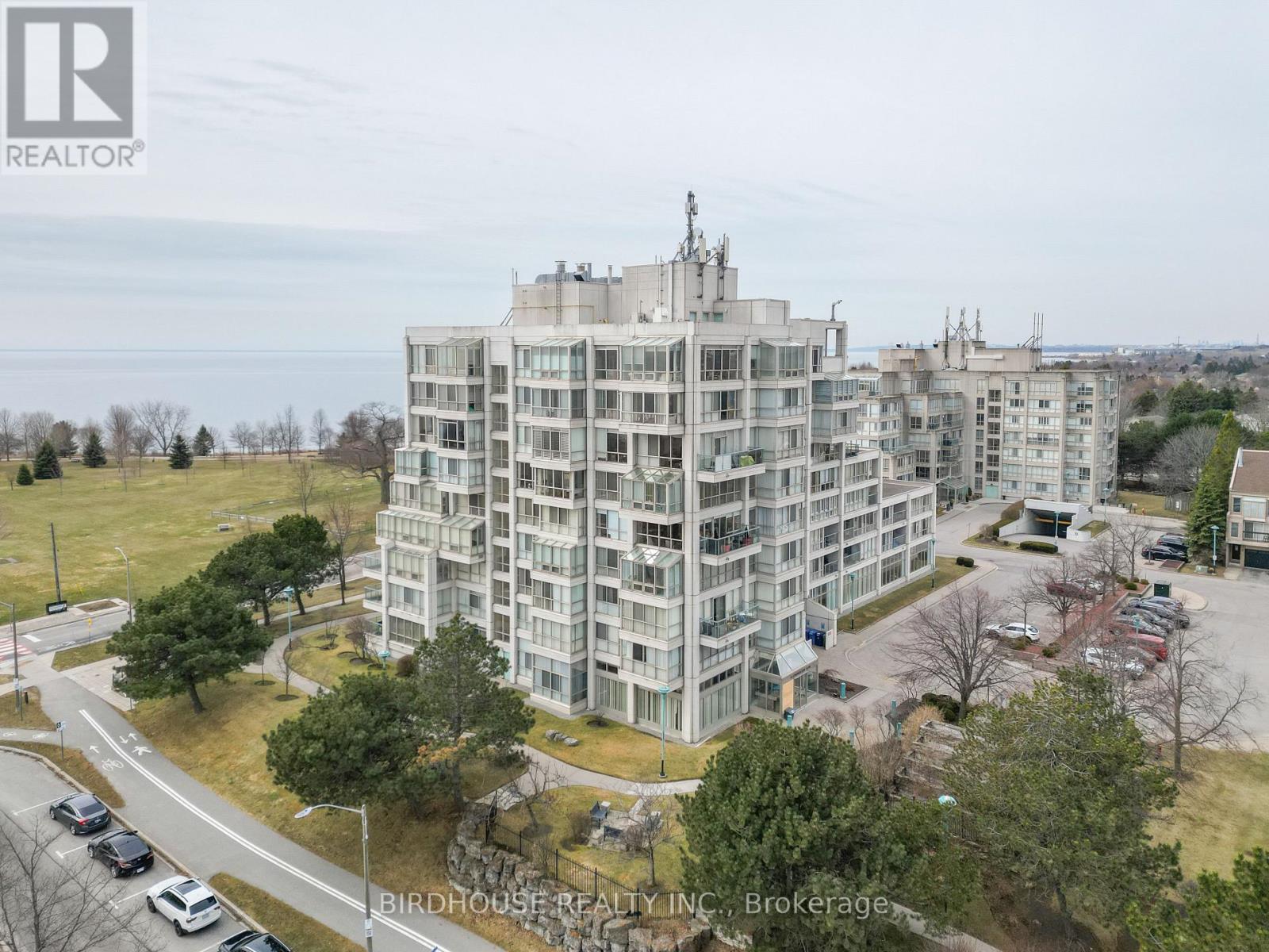 311 - 45 CUMBERLAND LANE, Ajax, Ontario