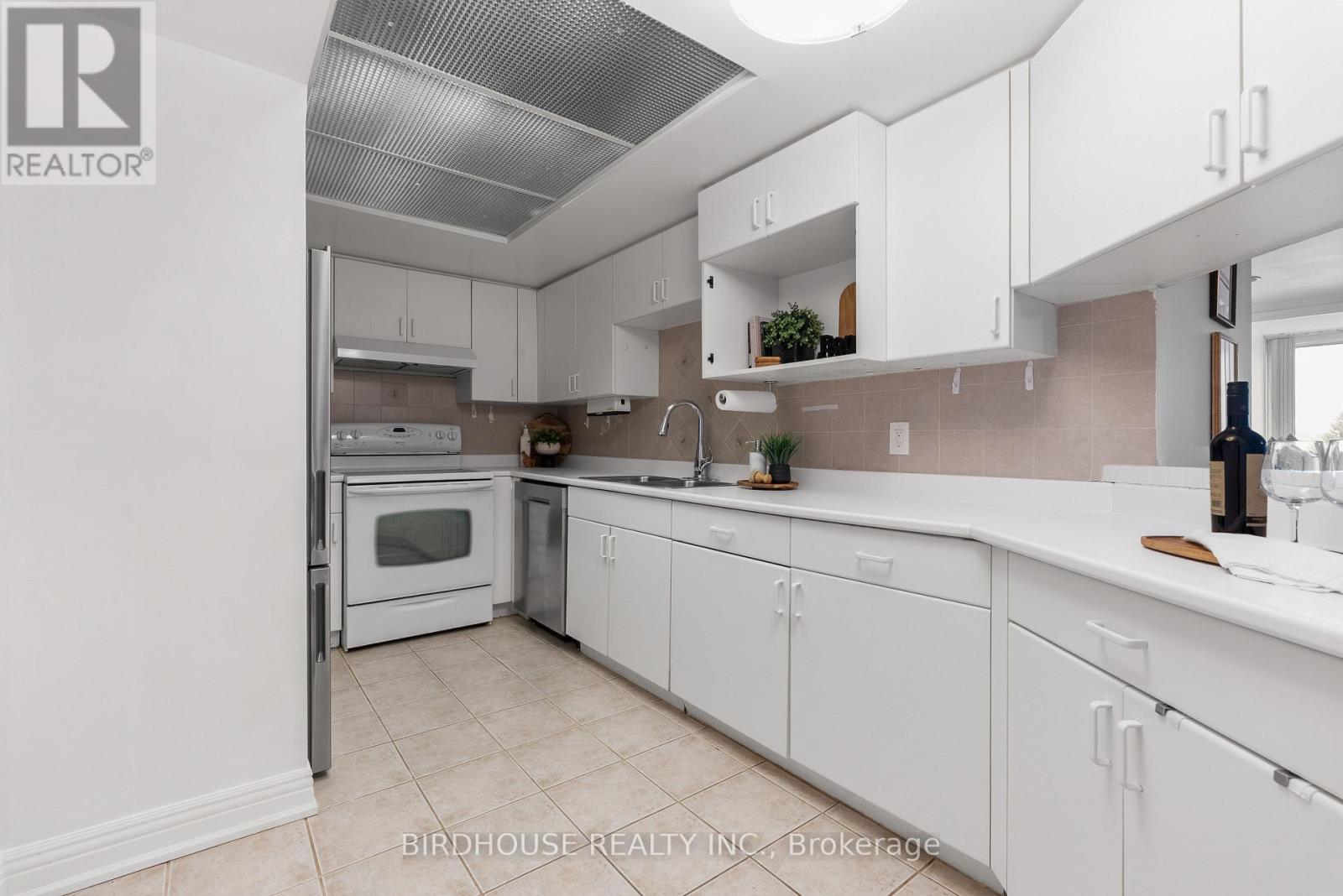 311 - 45 Cumberland Lane, Ajax, Ontario  L1S 7K3 - Photo 16 - E13149532