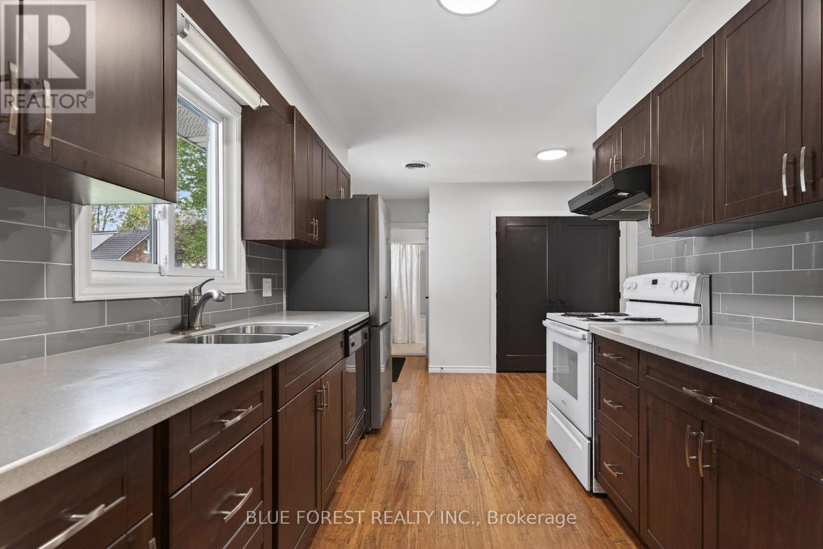 167 Mary Street, Dutton/dunwich, Ontario  N0L 1J0 - Photo 8 - X13149600