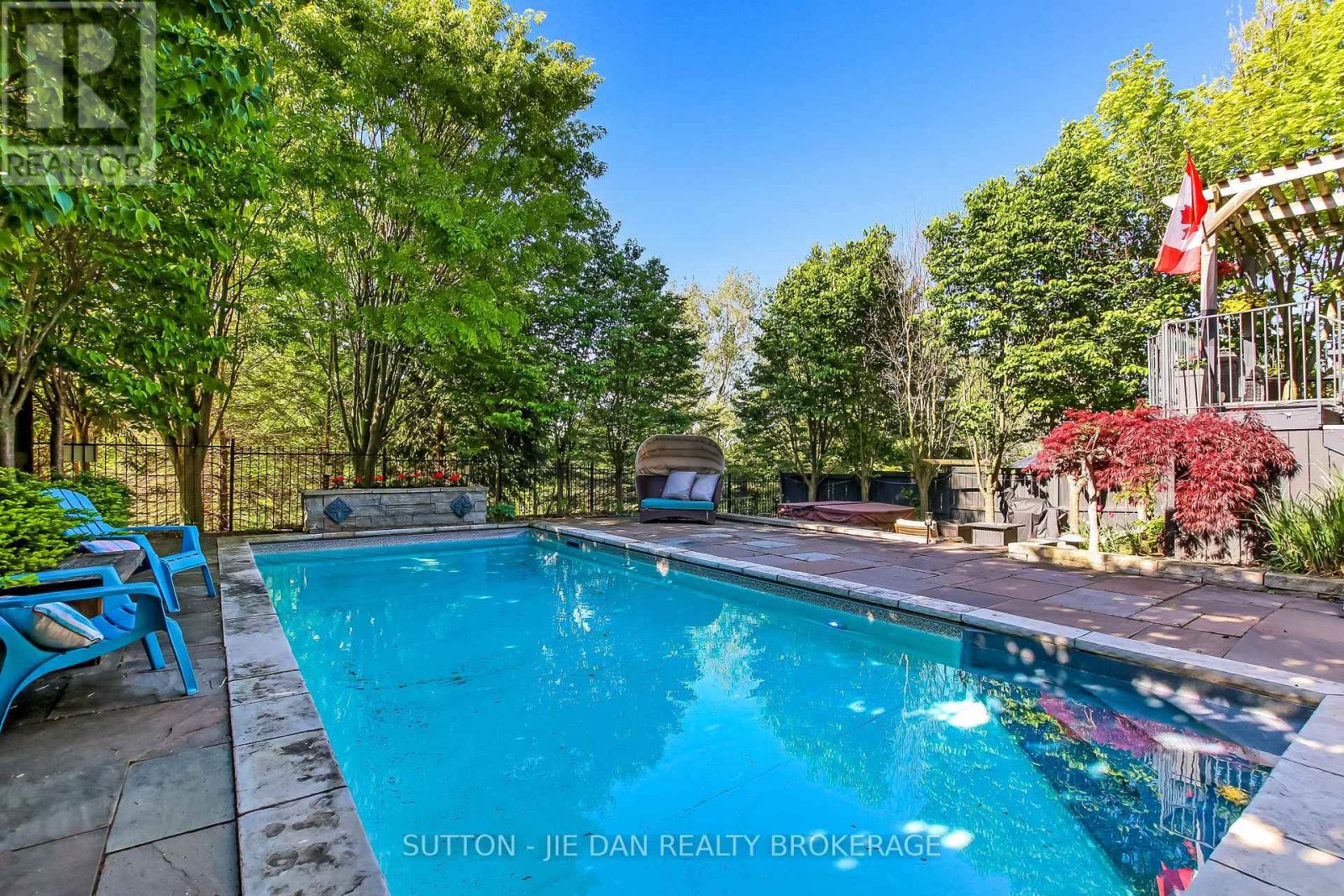 369 Kingbird Court, London North, Ontario  N5X 4H6 - Photo 36 - X13149602