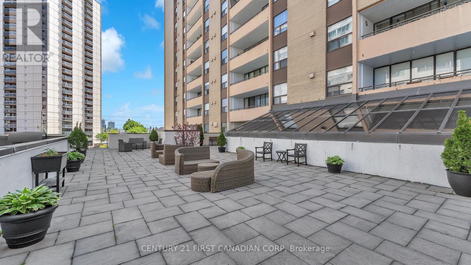 2404 - 389 Dundas Street, London East, Ontario  N6B 3L5 - Photo 14 - X13149676