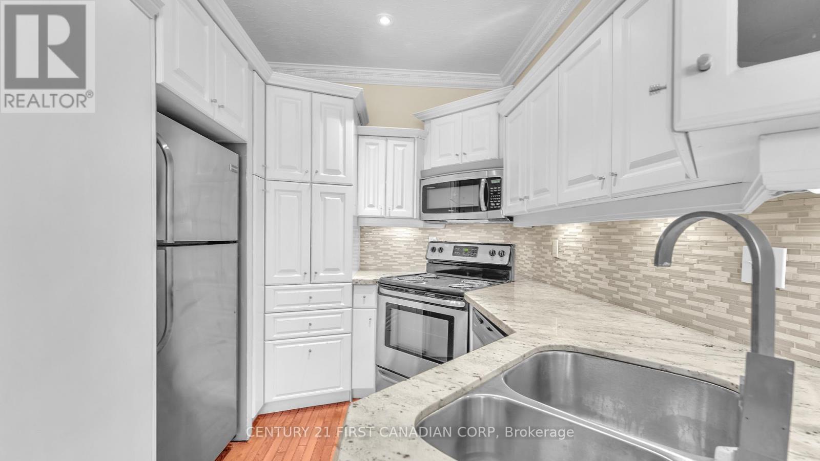 2404 - 389 Dundas Street, London East, Ontario  N6B 3L5 - Photo 4 - X13149676