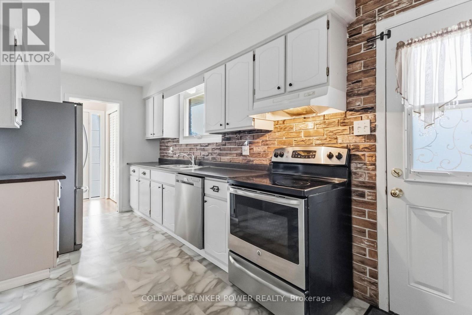 74 Patience Crescent, London South, Ontario  N6E 2K9 - Photo 15 - X13149708