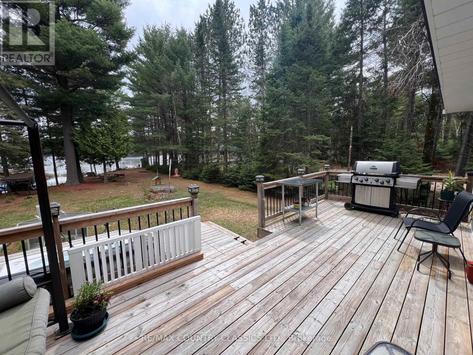 4501 Elephant Lake Road, Dysart Et Al, Ontario  K0L 2A0 - Photo 12 - X13149536