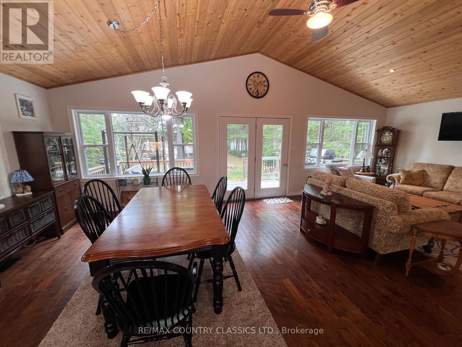 4501 Elephant Lake Road, Dysart Et Al, Ontario  K0L 2A0 - Photo 15 - X13149536