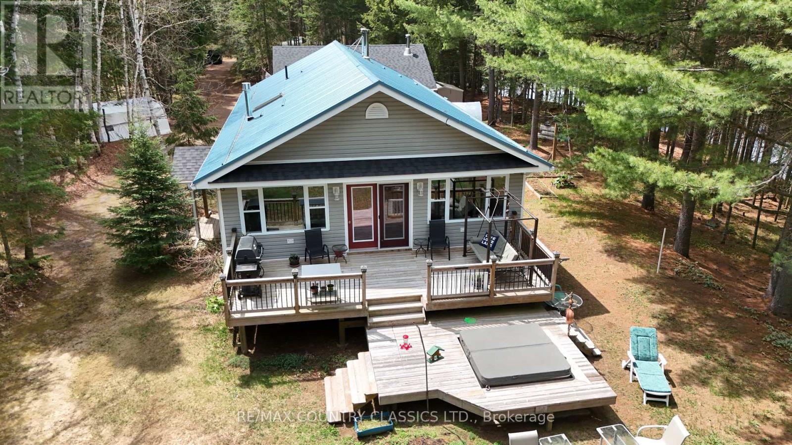 4501 Elephant Lake Road, Dysart Et Al, Ontario  K0L 2A0 - Photo 2 - X13149536