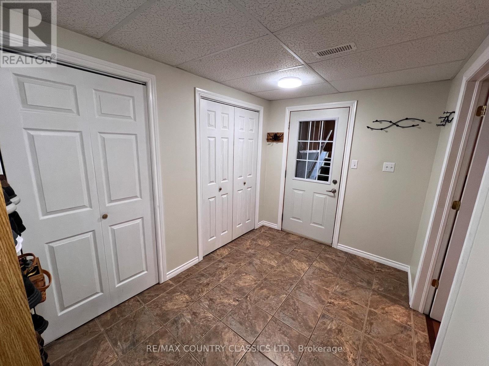 4501 Elephant Lake Road, Dysart Et Al, Ontario  K0L 2A0 - Photo 29 - X13149536