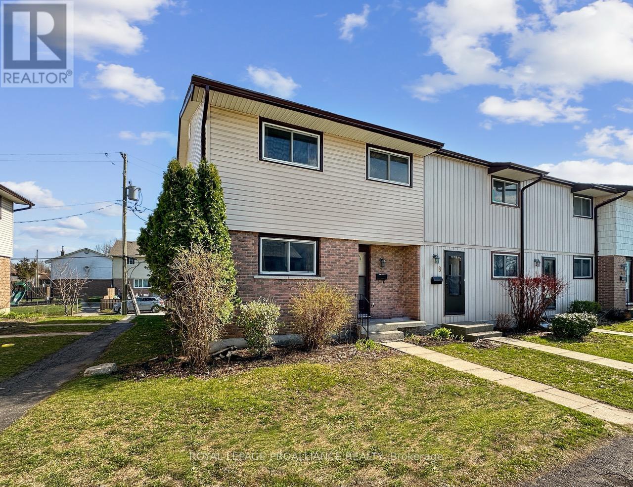 7 Tiffany Place, Quinte West, Ontario  K8V 6A3 - Photo 2 - X13149588