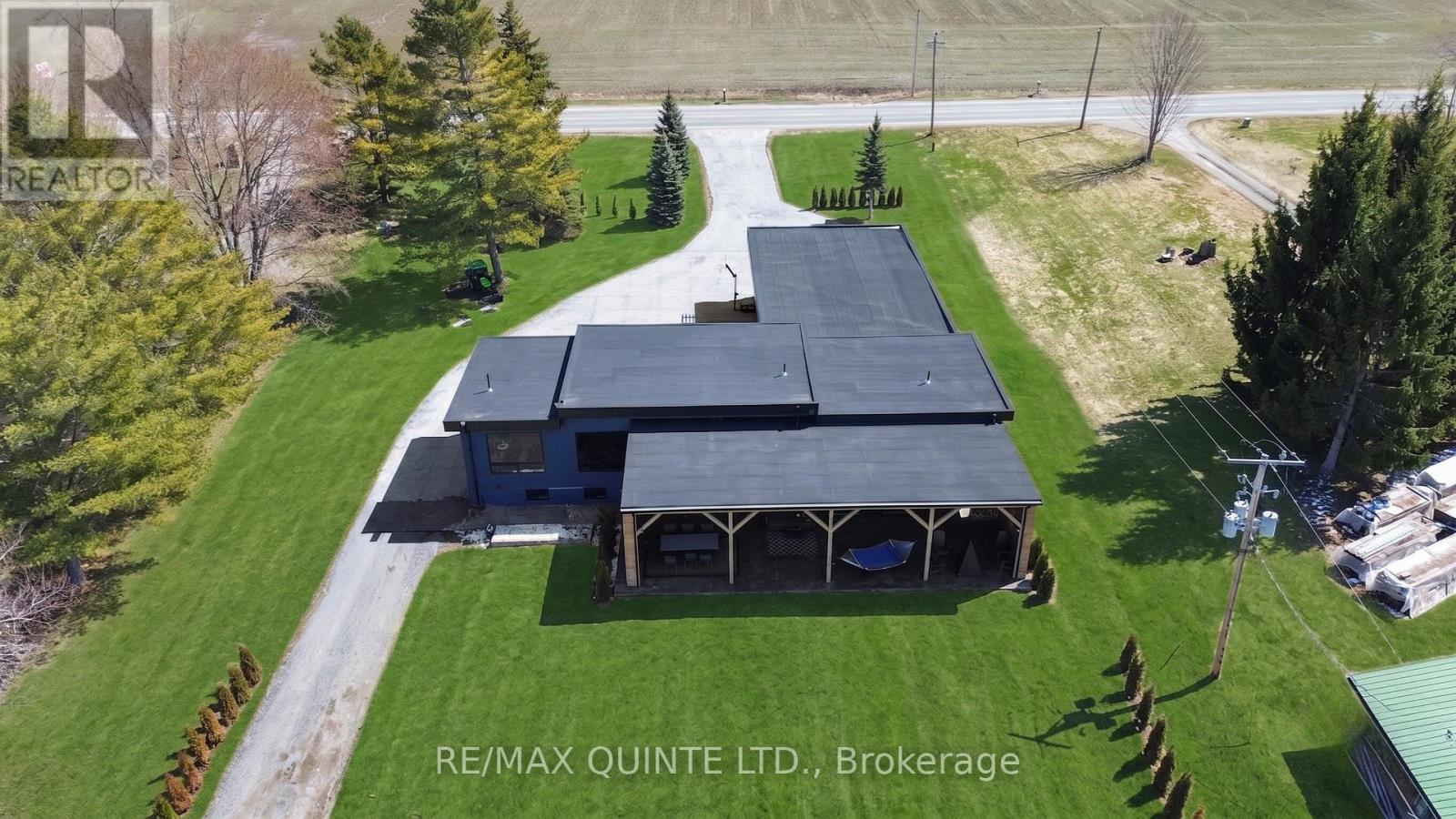 2528 County Road 3, Prince Edward County, Ontario  K0K 1L0 - Photo 6 - X13149820