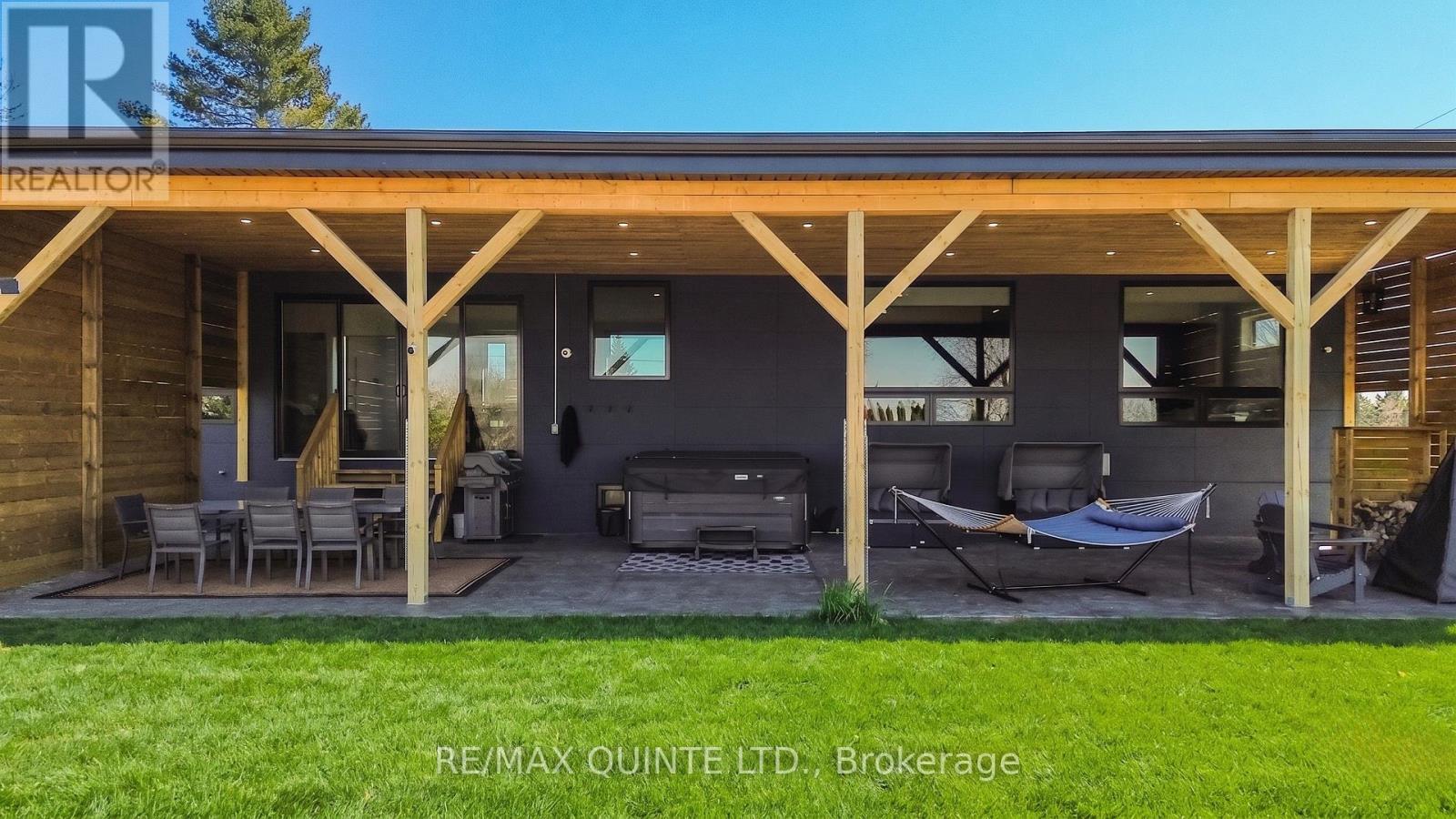 2528 County Road 3, Prince Edward County, Ontario  K0K 1L0 - Photo 7 - X13149820