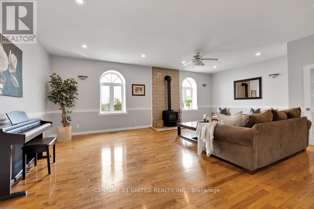 872 Sharpe Line, Cavan Monaghan, Ontario  L0A 1C0 - Photo 12 - X13149844