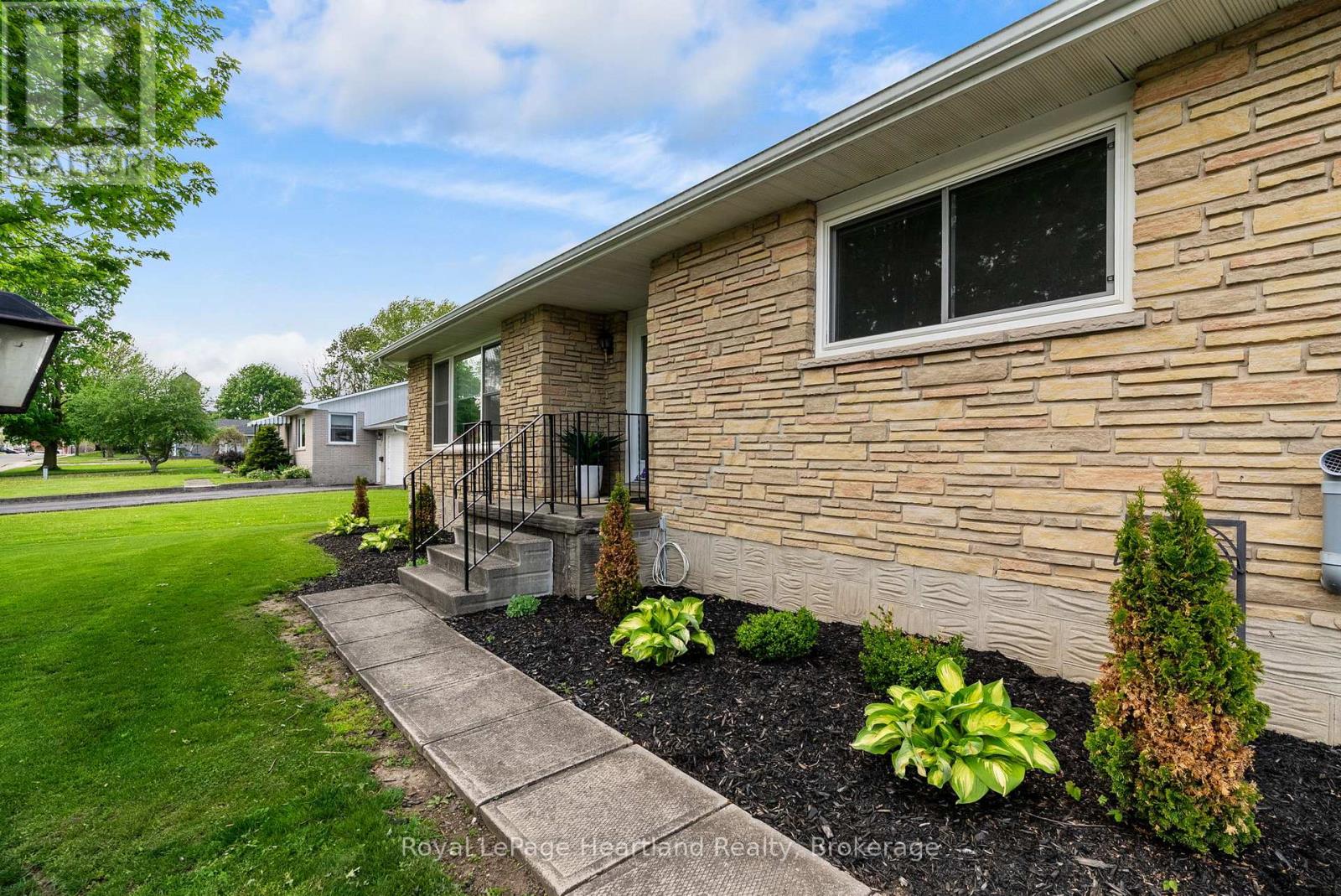 167 Quebec Street, West Perth, Ontario N0K 1N0 - Photo 48 - X13149448