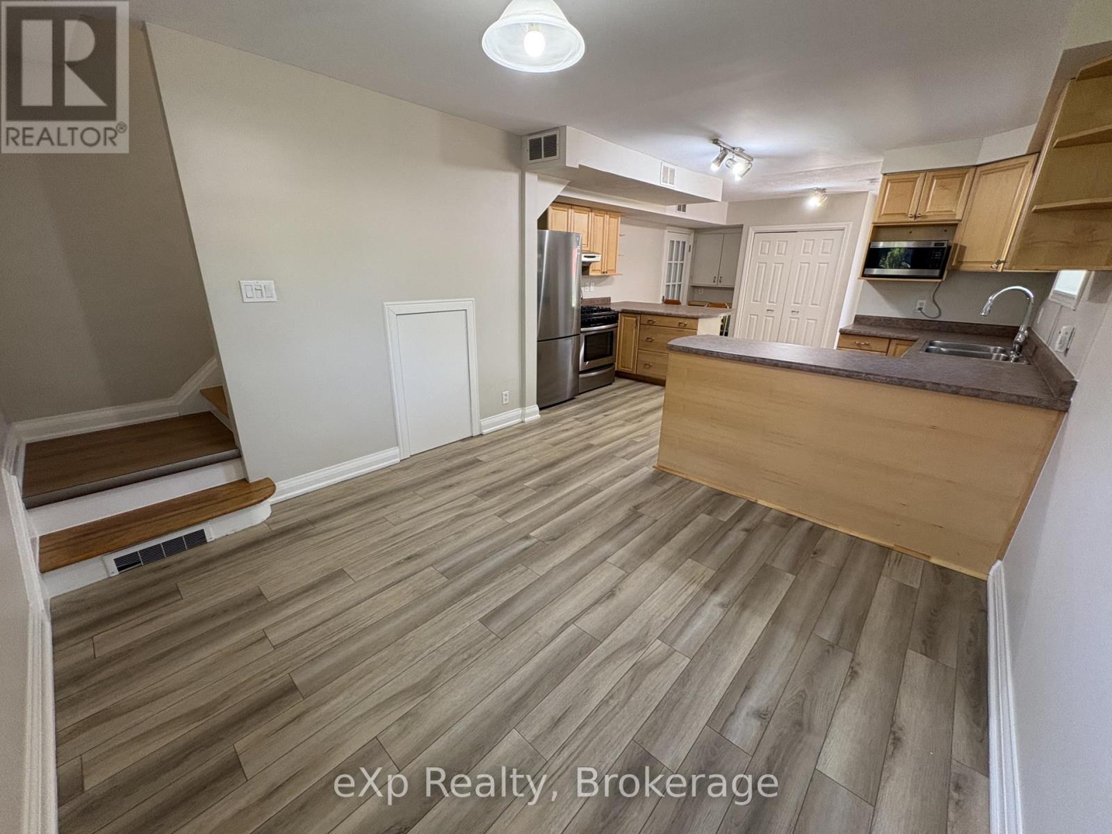 73 Metcalfe Street, Guelph, Ontario  N1E 4X8 - Photo 14 - X13149646