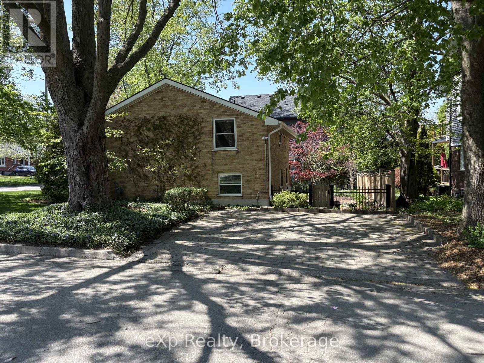 73 Metcalfe Street, Guelph, Ontario  N1E 4X8 - Photo 4 - X13149646