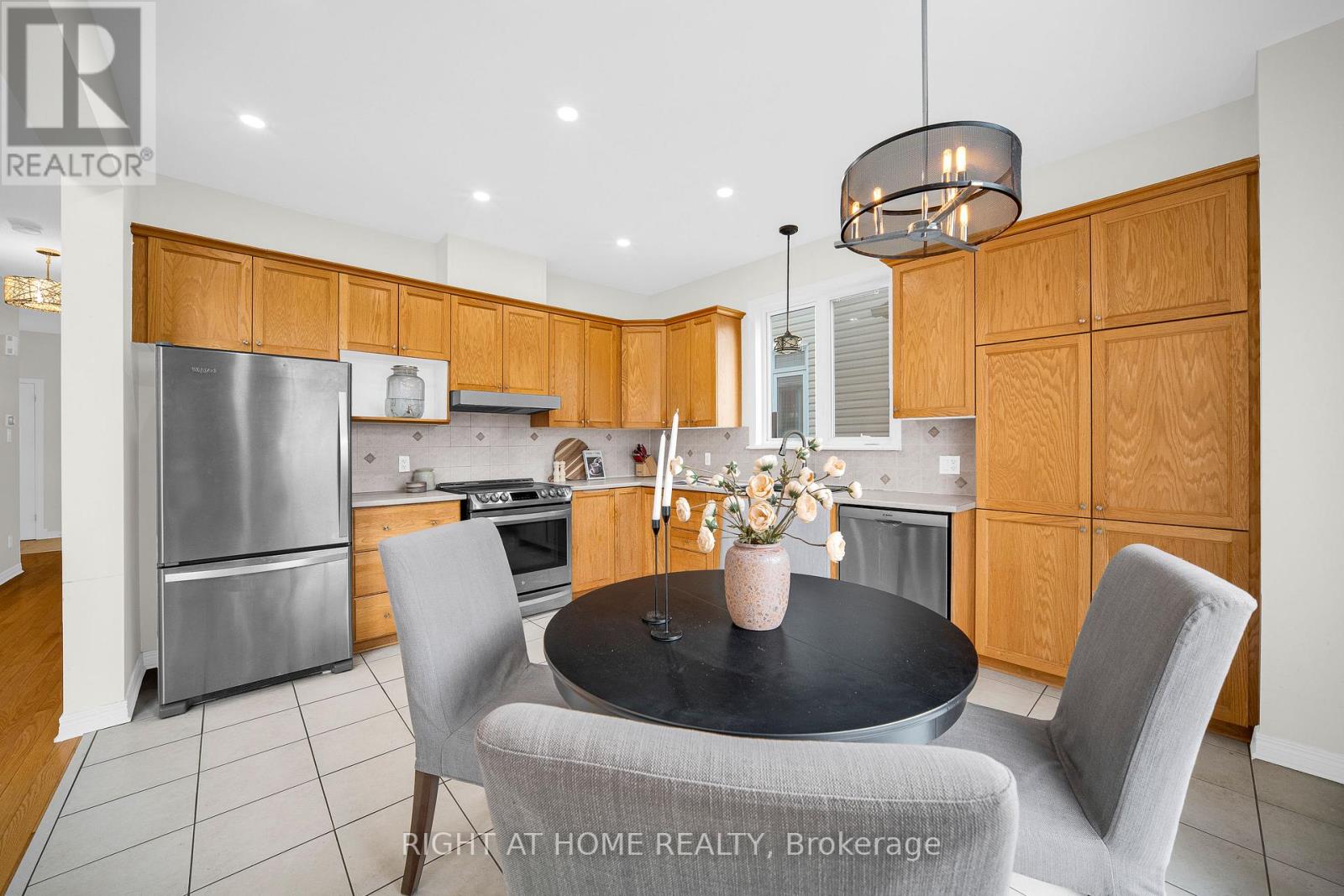 27 Knowlton Drive, Ottawa, Ontario  K2G 6P1 - Photo 15 - X13149834