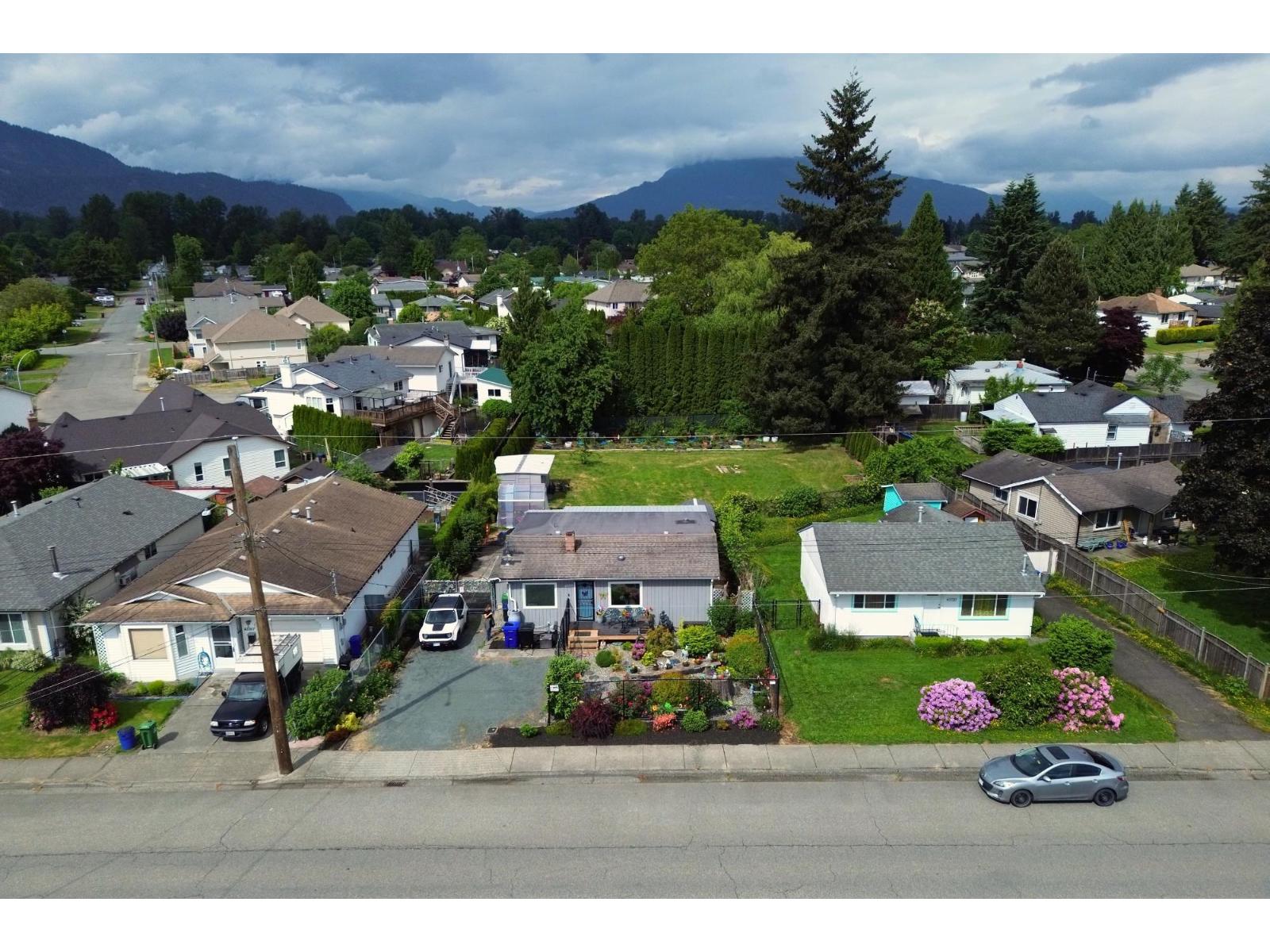 45573 WELLINGTON AVENUE|Chilliwack Proper West, Chilliwack, British Columbia