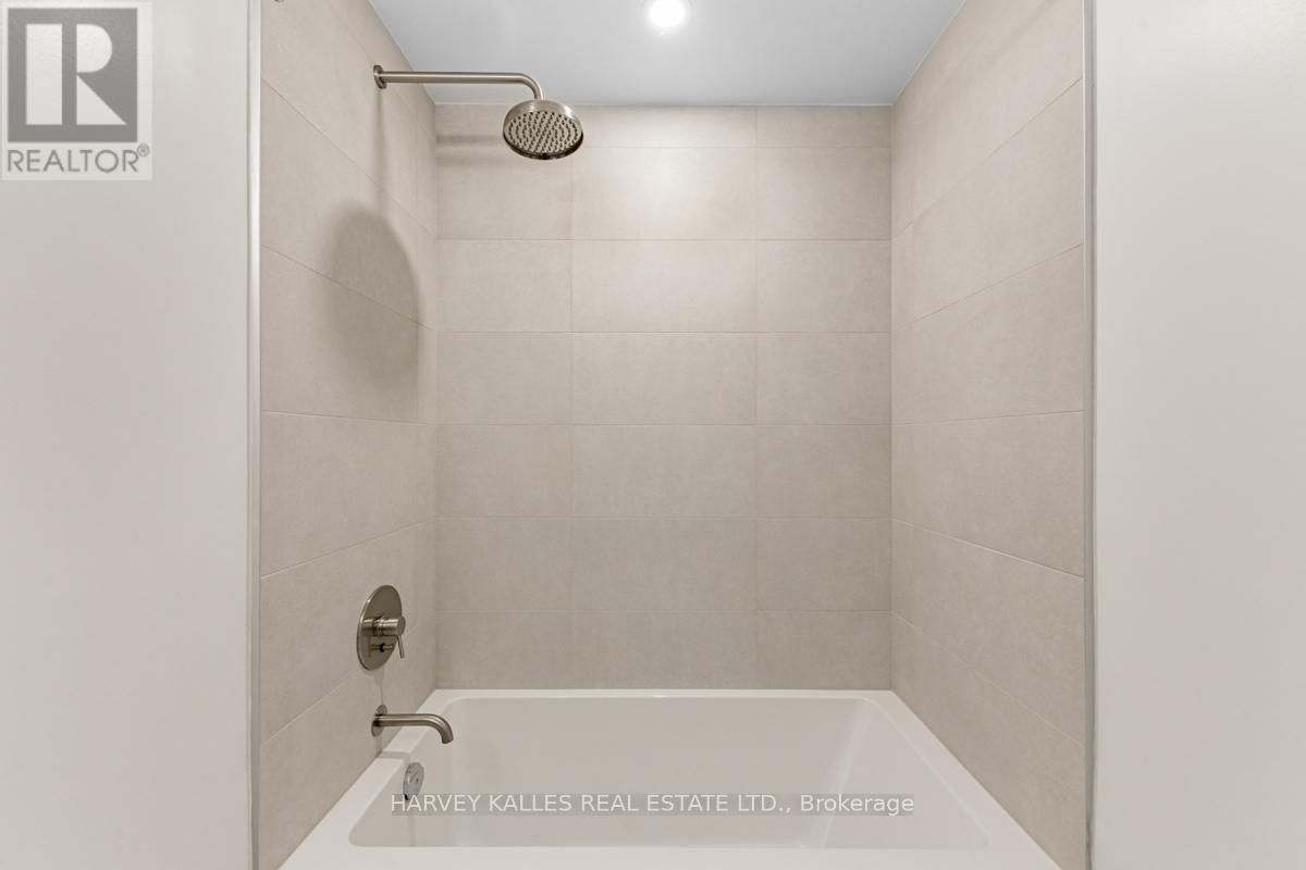 539 - 2020 Bathurst Street, Toronto, Ontario M5P 0A6 - Photo 20 - C13149258