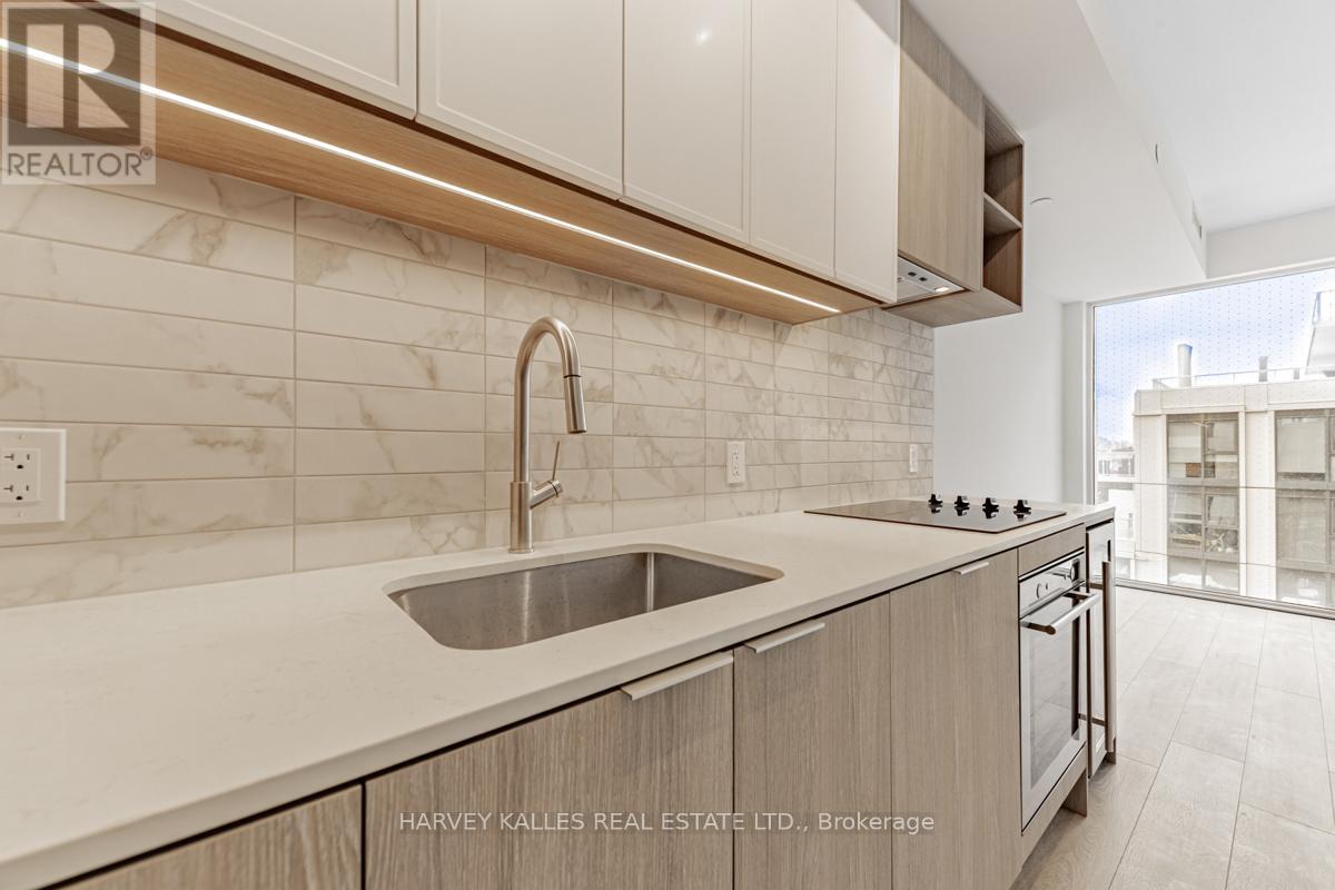 539 - 2020 Bathurst Street, Toronto, Ontario M5P 0A6 - Photo 6 - C13149258