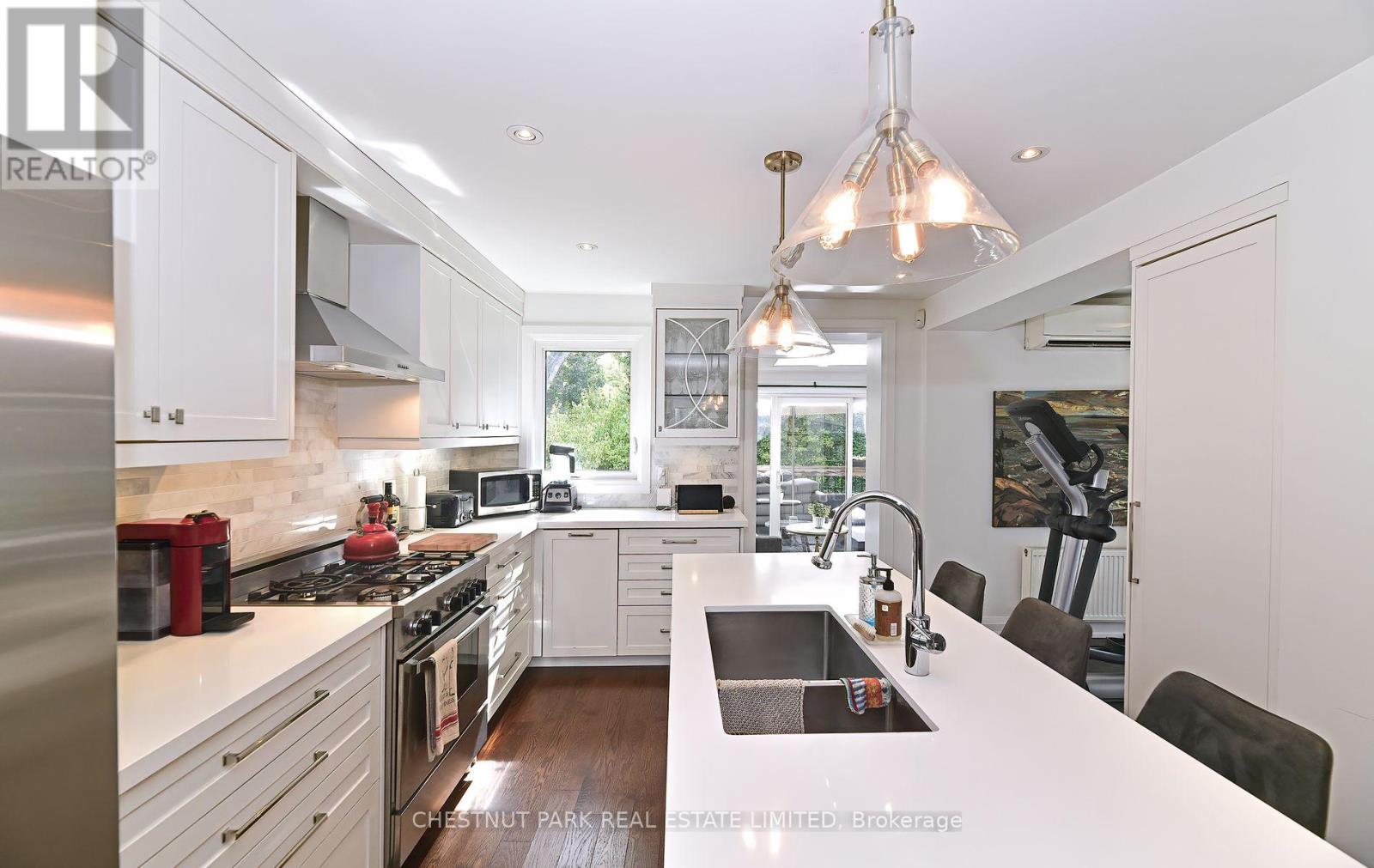 2 - 133 Cottingham Street, Toronto, Ontario M4V 1B9 - Photo 9 - C13149316