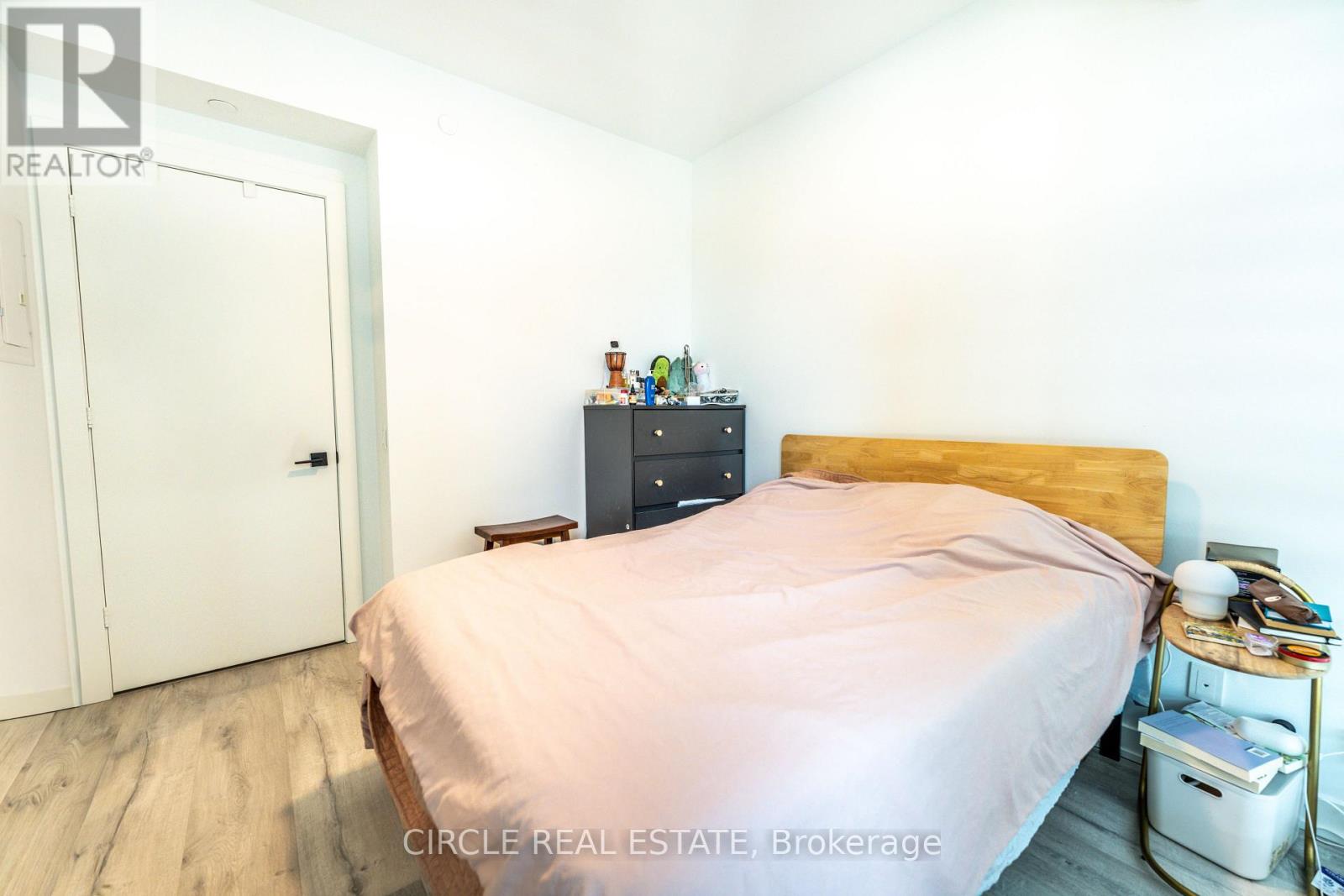 2705 - 327 King Street W, Toronto, Ontario  M5V 0W7 - Photo 11 - C13149324