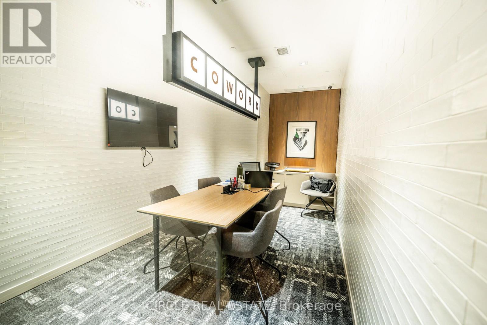 2705 - 327 King Street W, Toronto, Ontario  M5V 0W7 - Photo 18 - C13149324