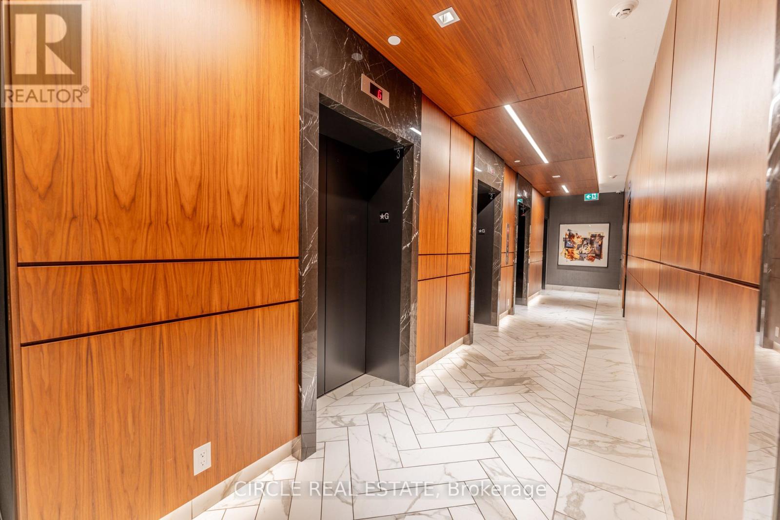 2705 - 327 King Street W, Toronto, Ontario  M5V 0W7 - Photo 4 - C13149324