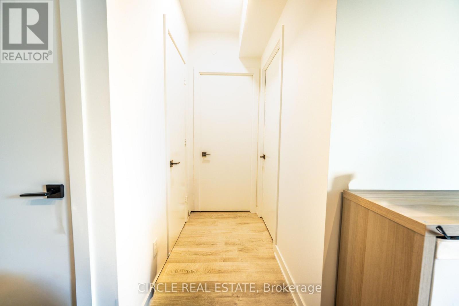 2705 - 327 King Street W, Toronto, Ontario  M5V 0W7 - Photo 8 - C13149324