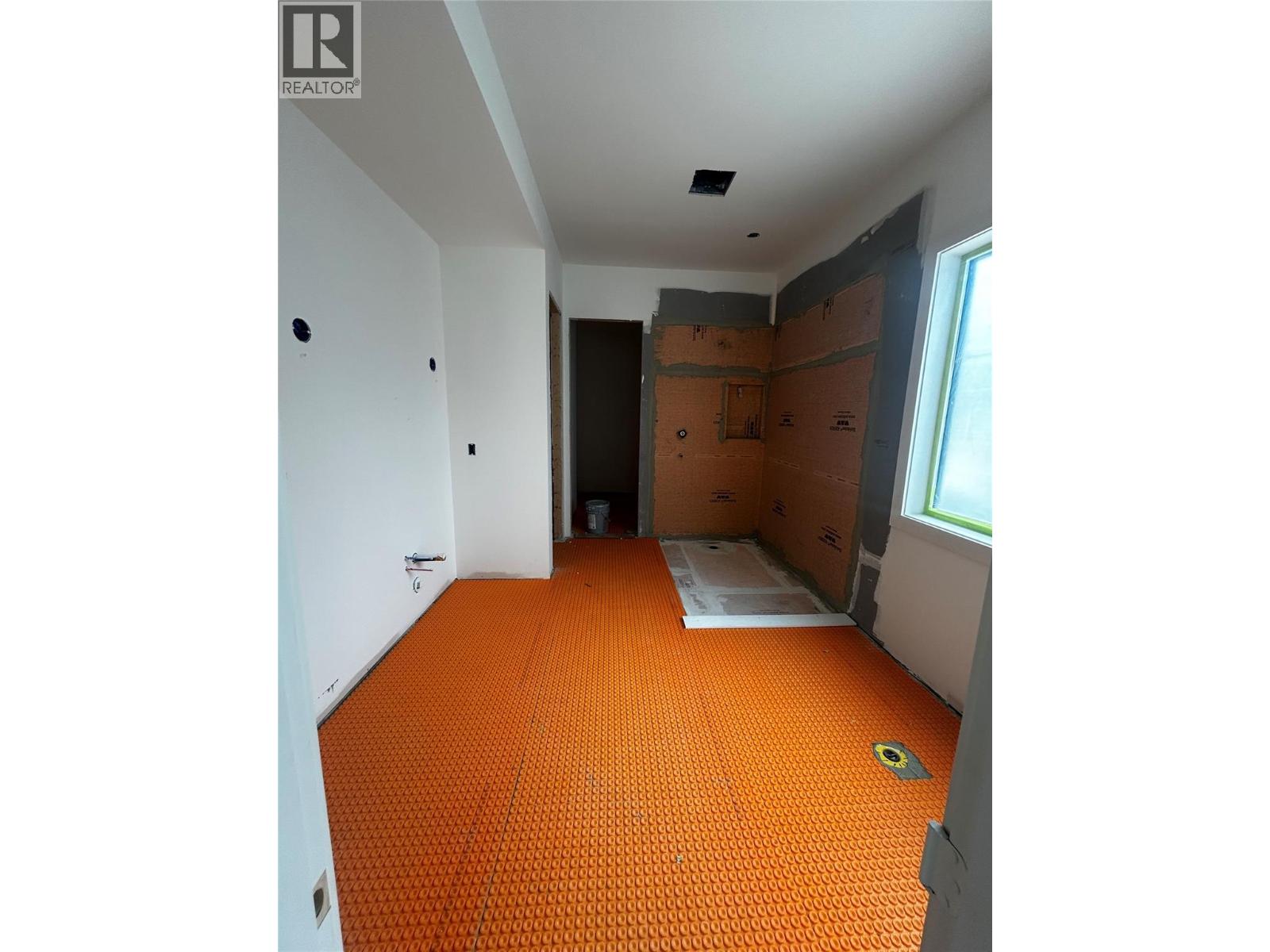 237 Turnberry Street, Kelowna, British Columbia  V1P 0B1 - Photo 22 - 10387845