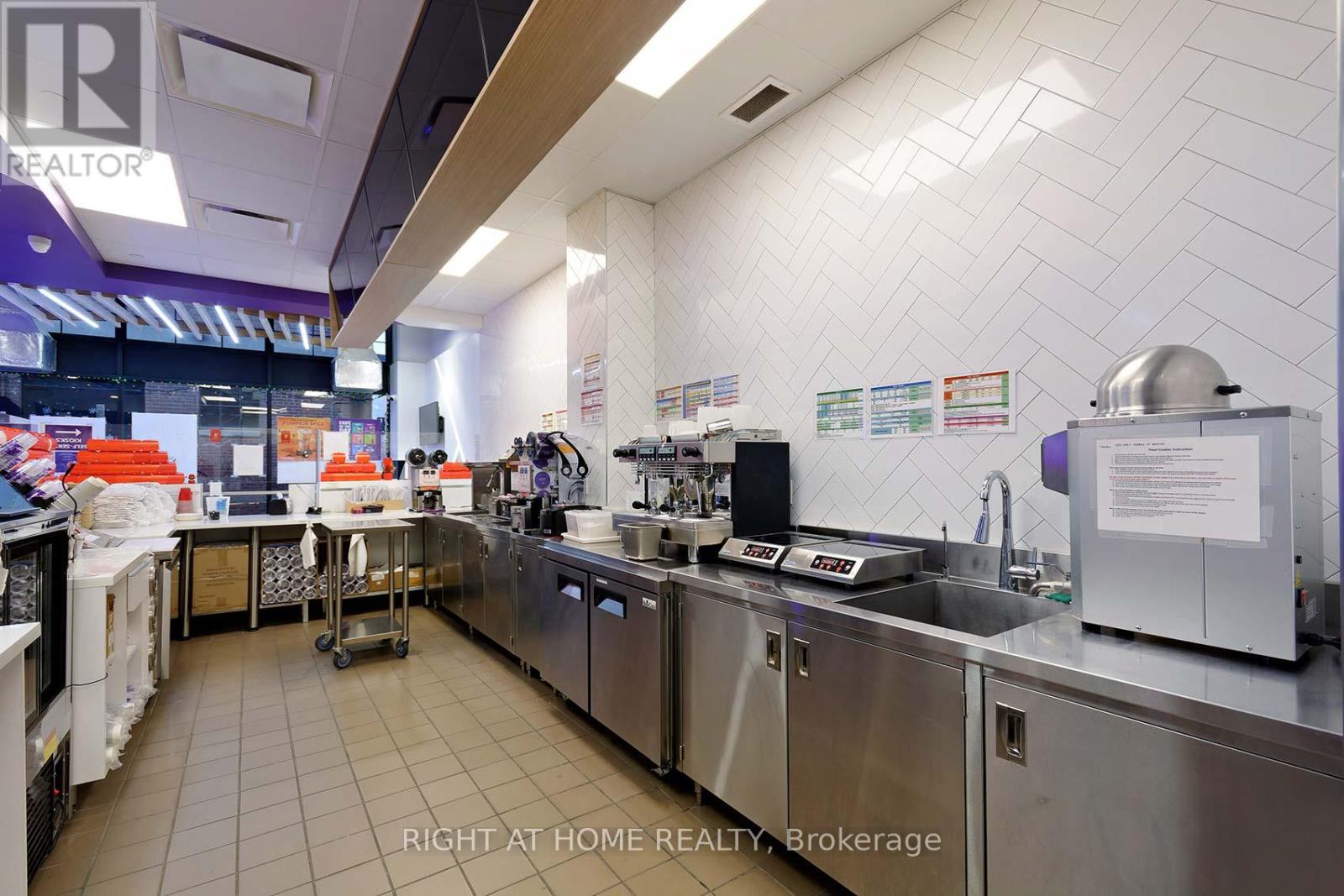 143 - 171 East Liberty Street, Toronto, Ontario M6K 3P6 - Photo 15 - C13149334