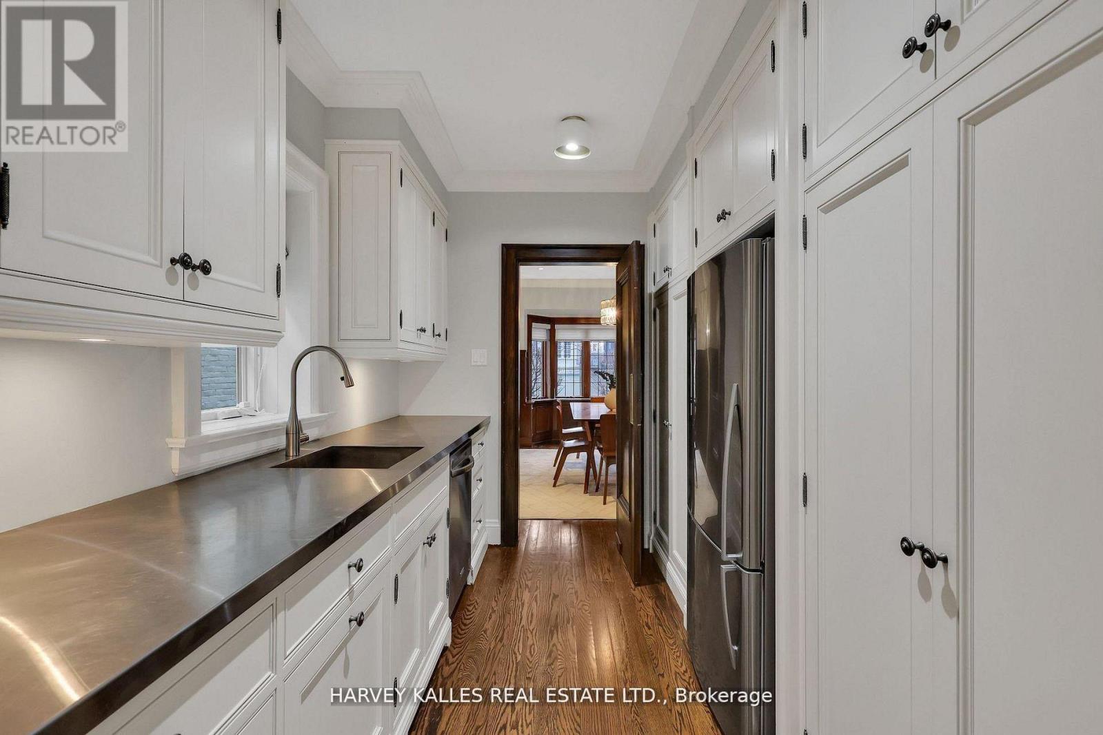 12 Killarney Road, Toronto, Ontario  M5P 1L8 - Photo 22 - C13149352