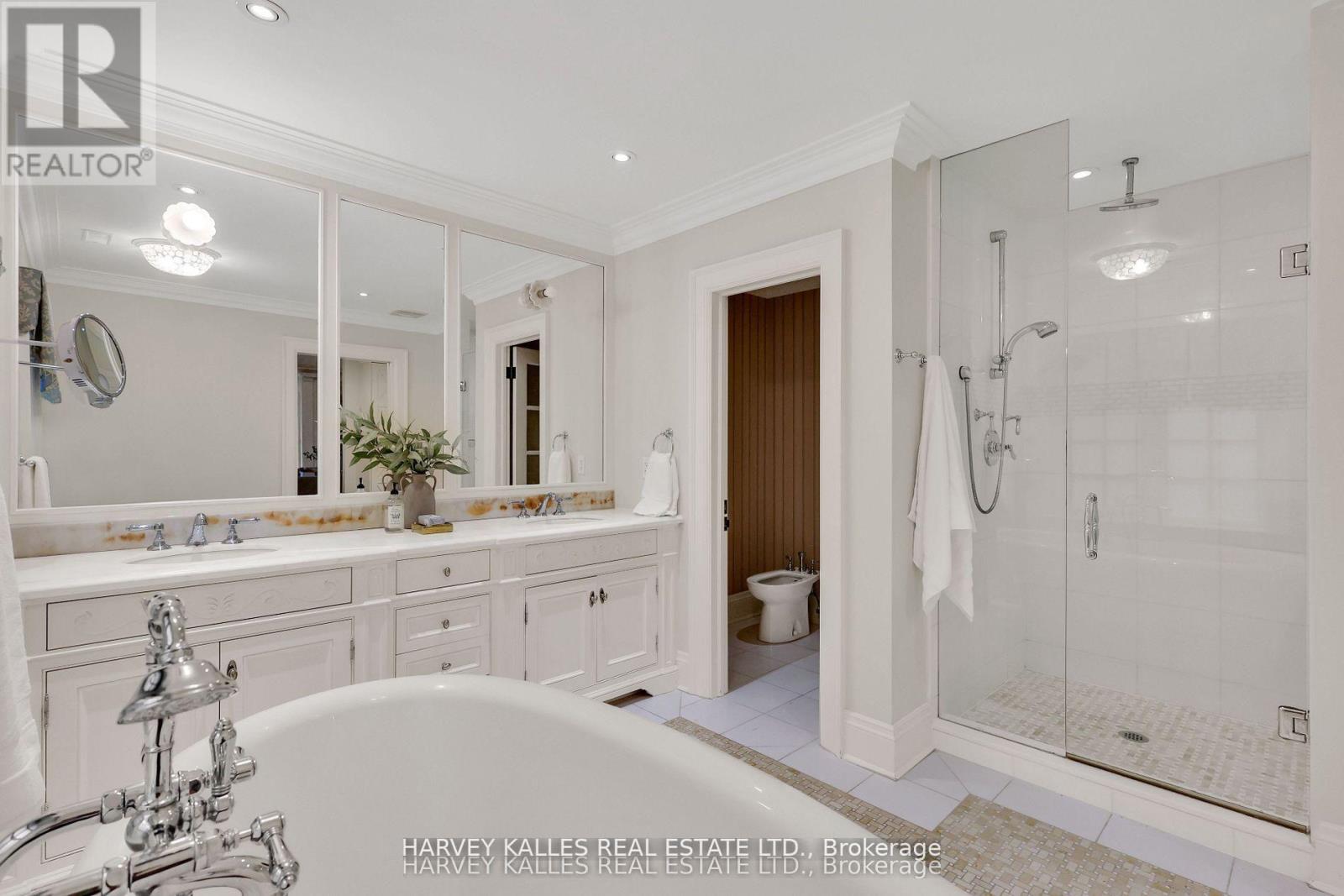 12 Killarney Road, Toronto, Ontario  M5P 1L8 - Photo 30 - C13149352