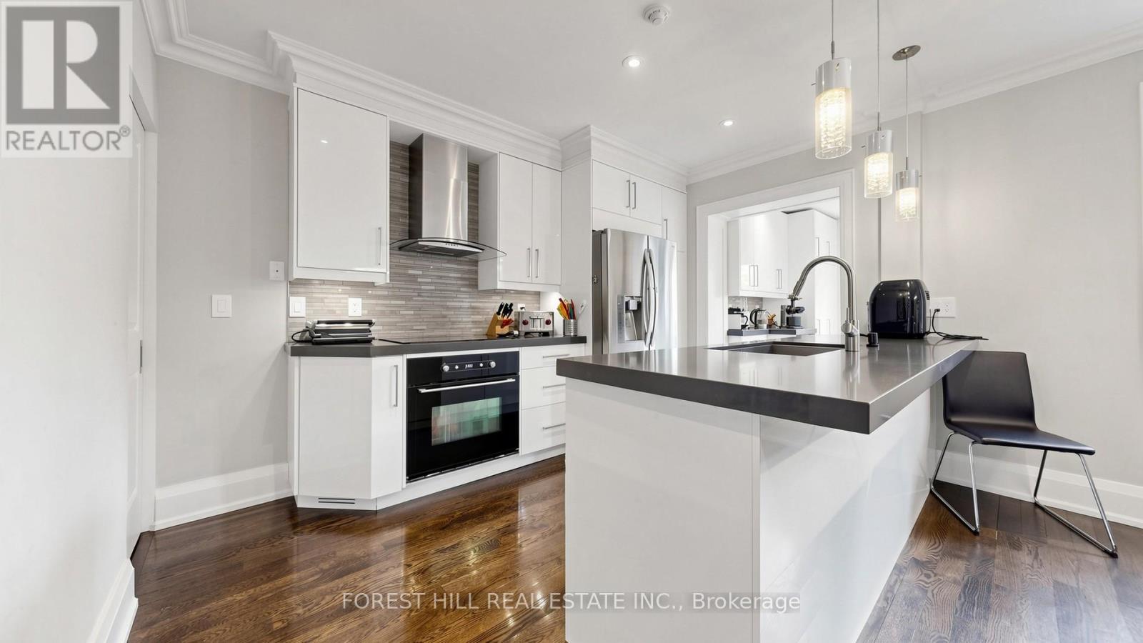 150 Melrose Avenue, Toronto, Ontario  M5M 1Y7 - Photo 4 - C13149420