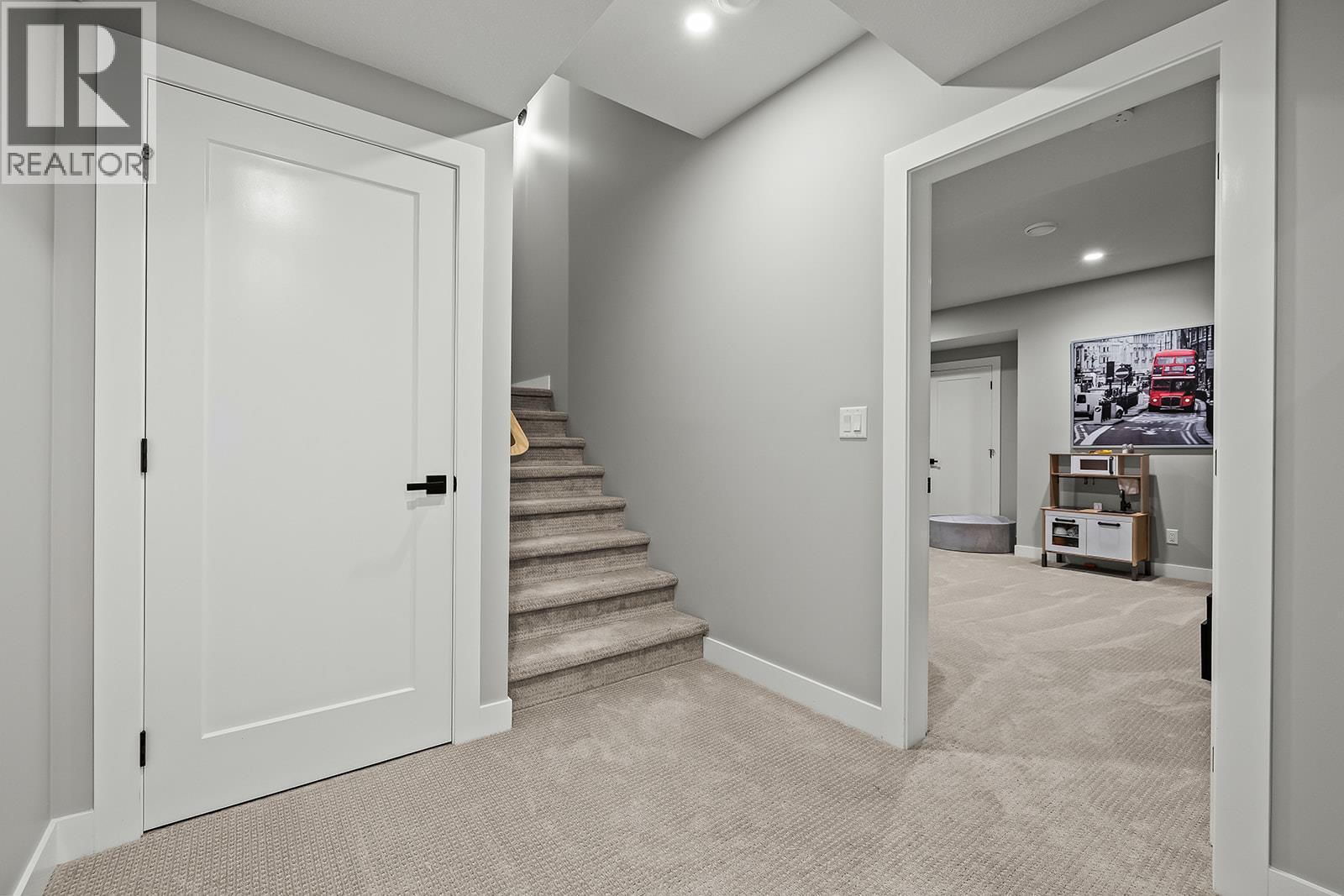 2418 Crestview Road, West Kelowna, British Columbia  V1Z 1Z2 - Photo 53 - 10386032