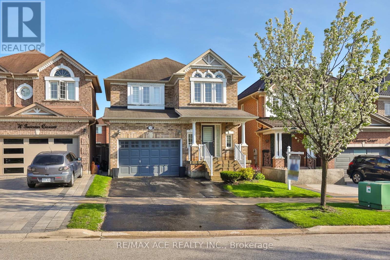 72 Taverner Crescent S, Ajax, Ontario  L1T 0K1 - Photo 3 - E13137870