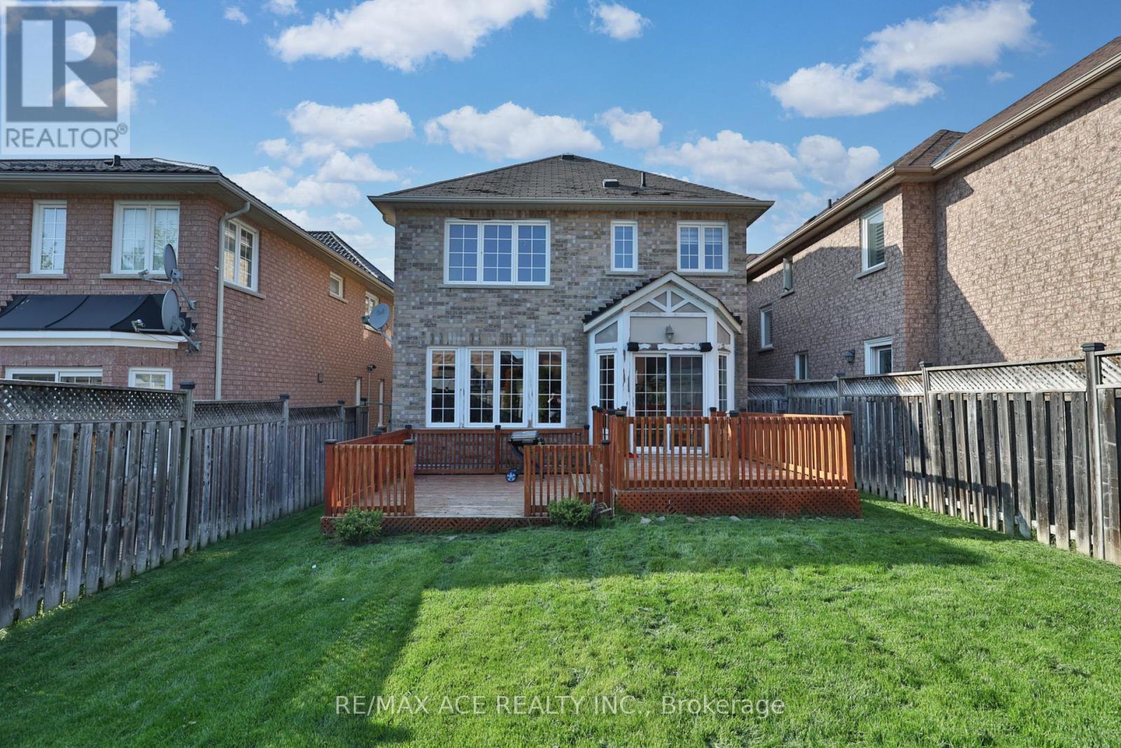 72 Taverner Crescent S, Ajax, Ontario  L1T 0K1 - Photo 5 - E13137870