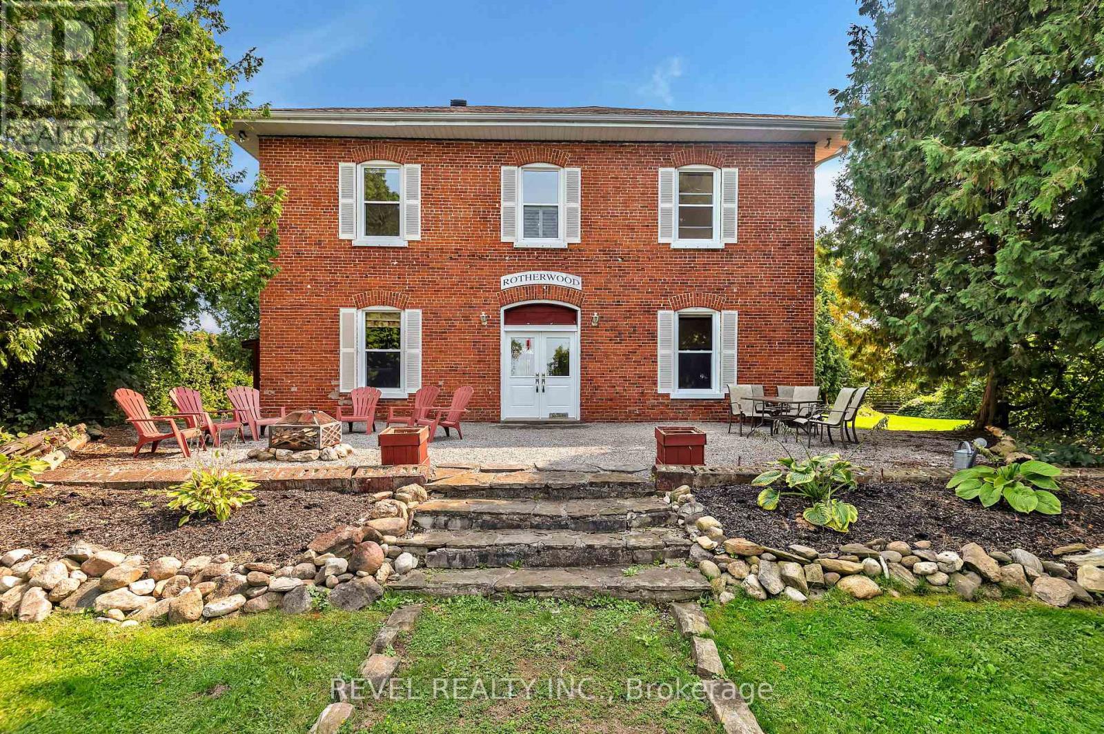 351 Hedge Road, Georgina, Ontario  L0E 1R0 - Photo 7 - N12881134